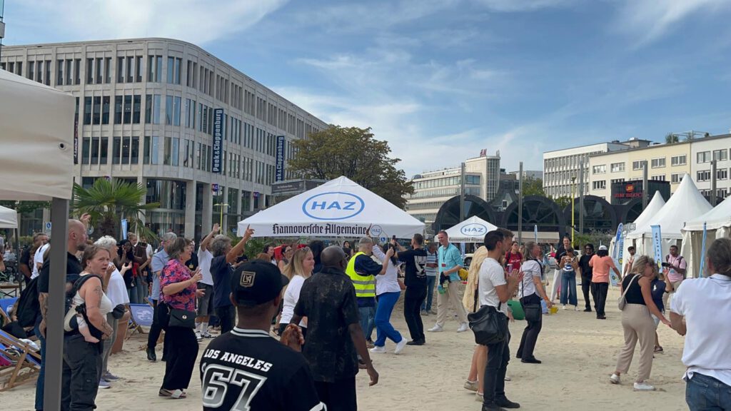 WhatsApp Image 2025-10-05 at 13.07.32 (1)